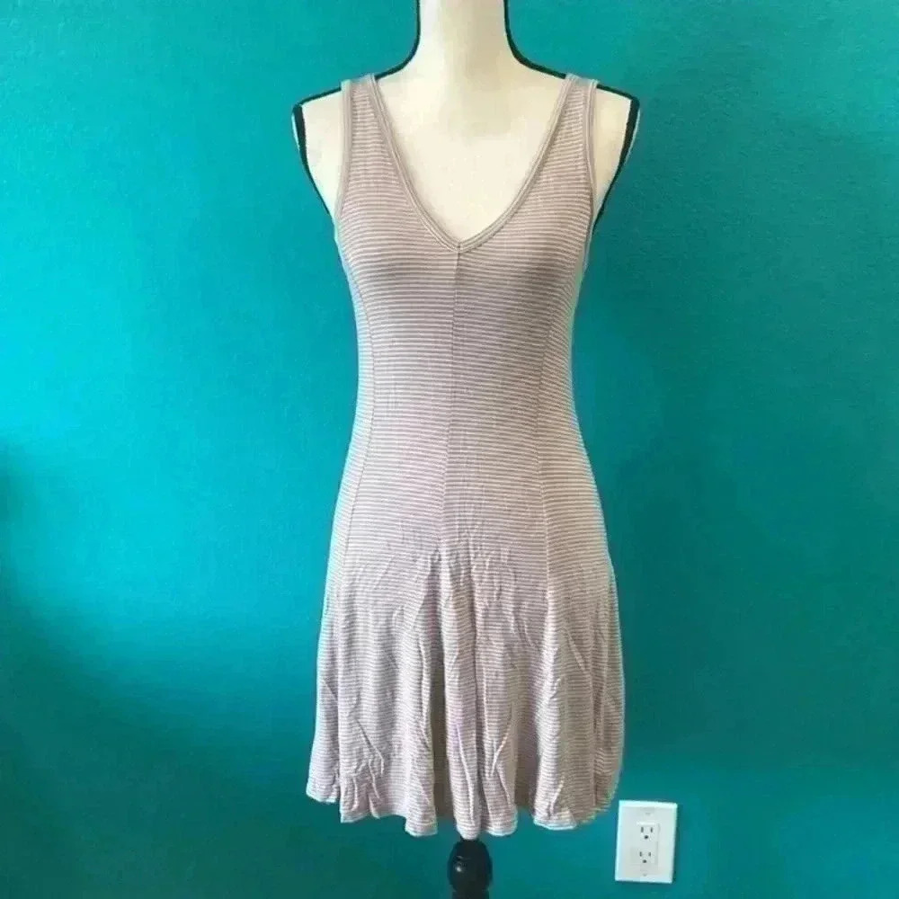 ⭐️ American eagle outfitters tank top tee shirt dress in size xs